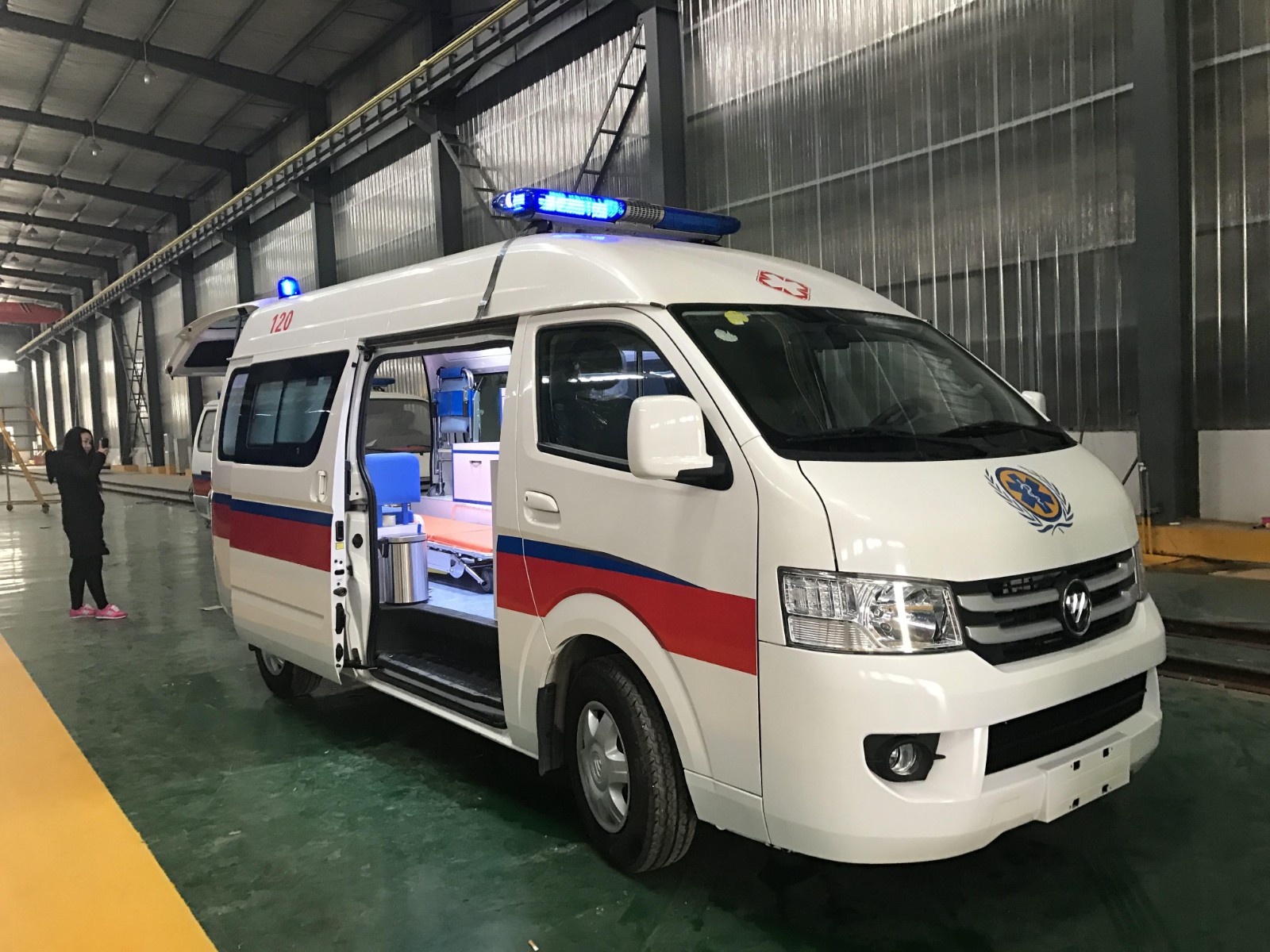 绵竹市救护车转院